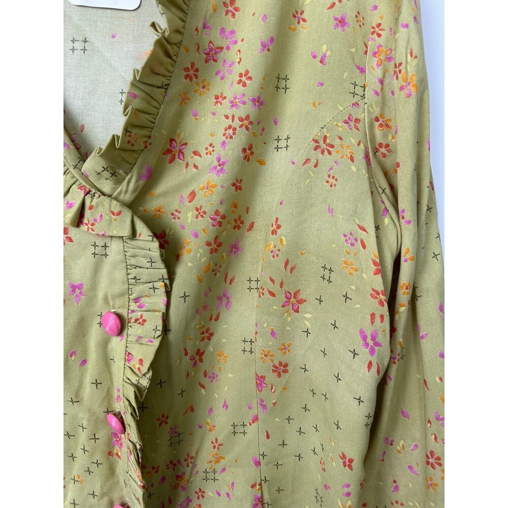 NEW Lilly Hill Button Up L Floral Pink L Cottagecore Boutique Ruffle 3/4 Slv D7 - Picture 2 of 6
